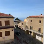 Gæstehus Al Castello Fiumefreddo Bruzio