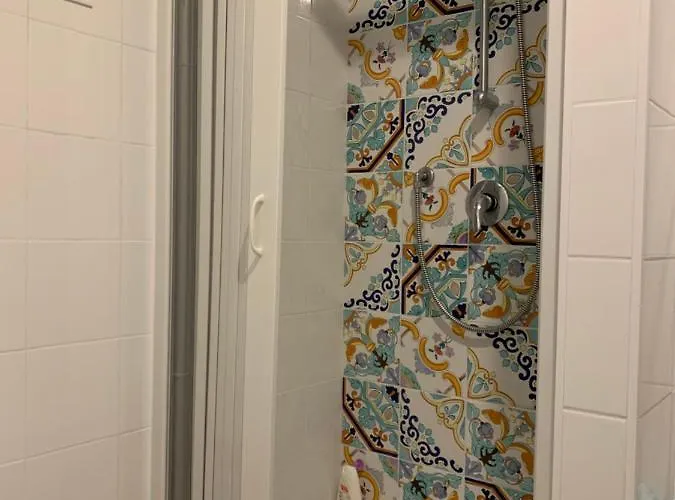 Al Castello 招待所 *