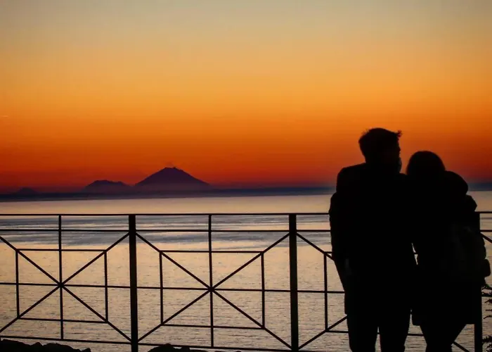 Al Castello 招待所 菲乌梅夫雷多布鲁齐奥